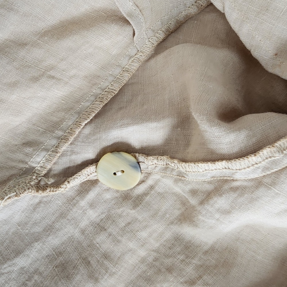 Mill Valley Clothing Company Beige Linen Button Front Top Size M - Picture 4 of 5